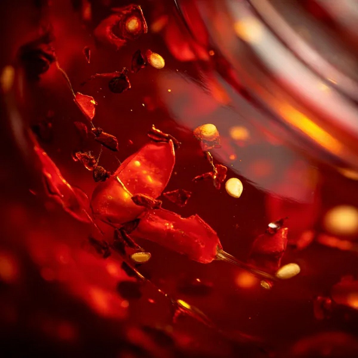 glossy Thai sweet chili sauce texture with chili flakes